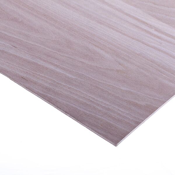 5.5mm Chinese Hardwood Q Mark External Grade Plywood B/BB CE2+ 2440mm x 1220mm (8′ x 4′)