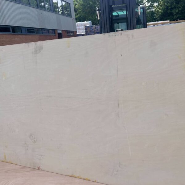 Damaged Stock 15mm Birch Plywood Throughout B/BB 2440mm x 1220mm (8′ x 4′)  FSC®