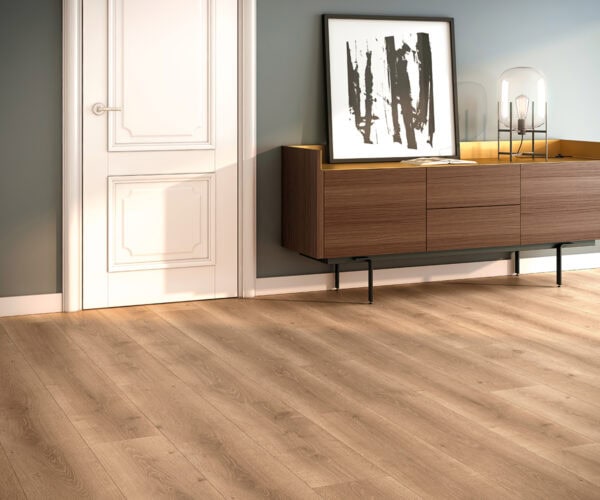 8mm Laminated Flooring Toasted Selena Oak 1310mm x 132mm (1,73m2 Pack)