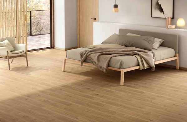 12mm Laminated Flooring Natural Arles Oak 1331mm x 194mm (1.55m2 Pack)