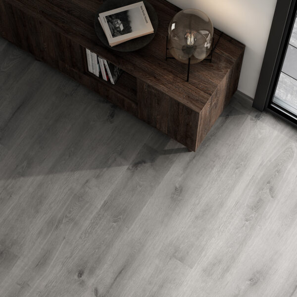 8mm Laminated Flooring Bromo Oak 1331mm x 194mm (2,07m2 Pack)