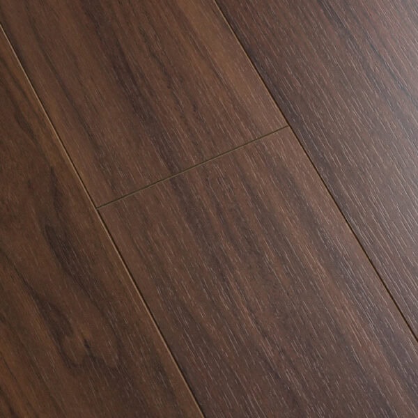 8mm Laminated Flooring Majestic Walnut 1310mm x 132mm (1,73m2 Pack)