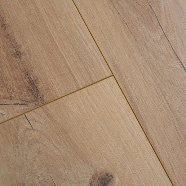 8mm Laminated Flooring Obelisque Oak 1331mm x 194mm (2,07m2 Pack)