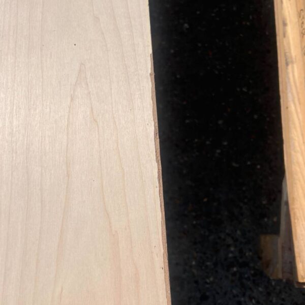 19mm Maple Veneered MDF 2 Sides Crown Cut A/B Grade 2440mm x 1220mm (8' x 4')