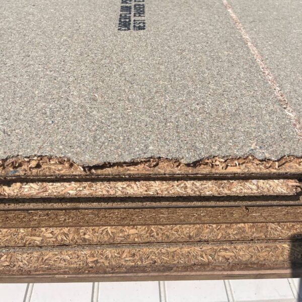 Damaged Stock 18mm Caberfloor P5 Tongue And Groove Moisture Resistant Chipboard Flooring TG4E 2400mm x 600mm (8' x 2') FSC®