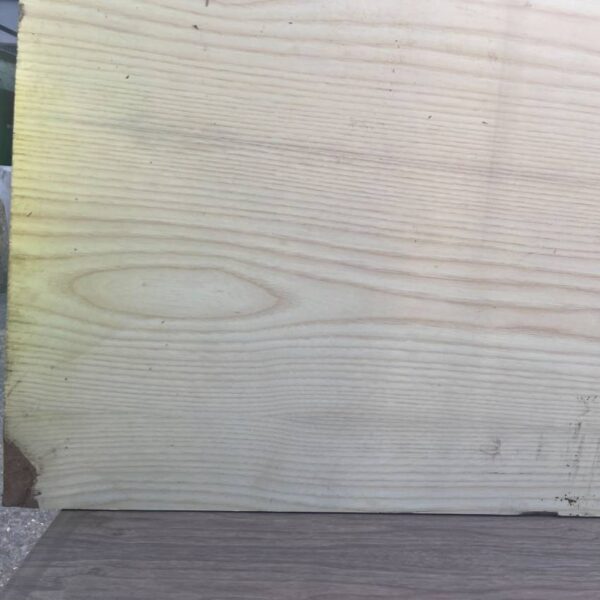 Damaged Stock 19mm Pine Veneered MDF 2 Sides Crown Cut A/B Grade 2440mm x 1220mm (8' x 4')