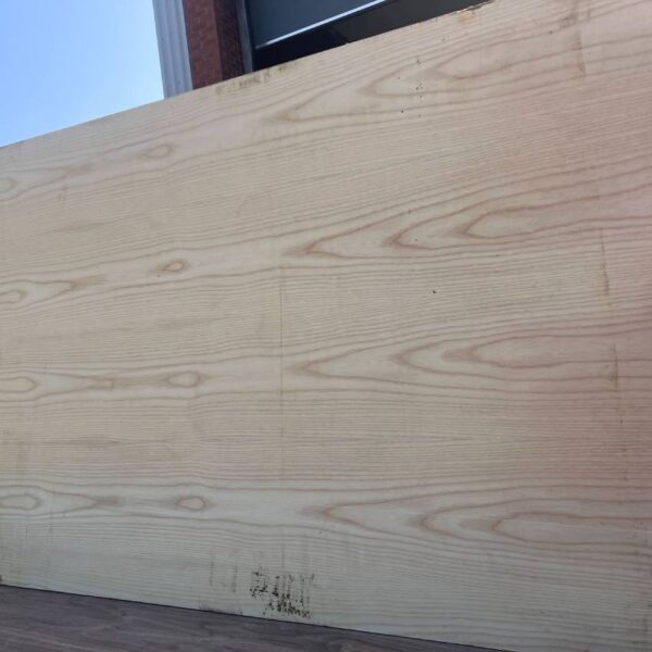 Damaged Stock 19mm Pine Veneered MDF 2 Sides Crown Cut A/B Grade 2440mm x 1220mm (8' x 4')
