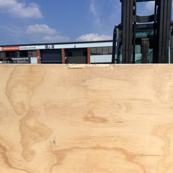 Damaged Stock 22mm Chilean Tongue & Groove Radiata Pine Softwood Plywood B/C TG4 2425mm x 600mm FSC®