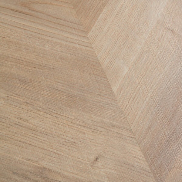 8mm Laminated Flooring Orleans Chevron 1310mm x 240mm (1,89m2 Pack)
