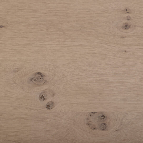 Pippy Oak Flexible Wood Veneer Crown Cut Long Grain 2440mm x 1220mm (8′ x 4′)