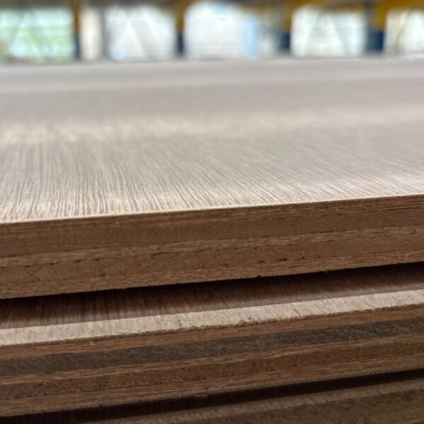 Damaged Stock 15mm Malaysian Hardwood Keruing Core External Grade Plywood BB/CC 2440mm x 1220mm (8' x 4')