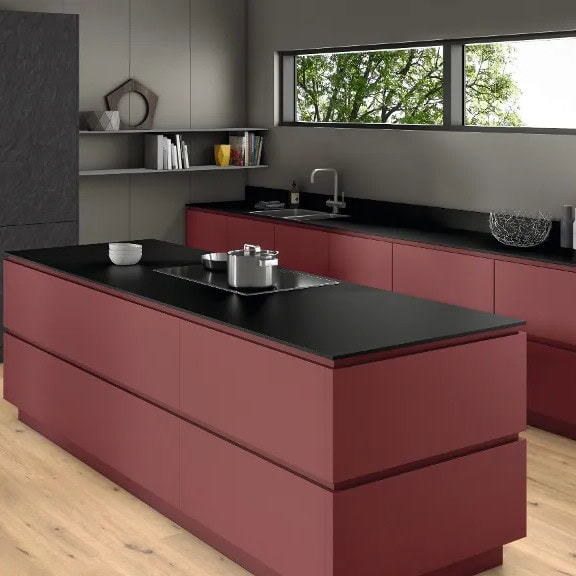 18mm Egger U399 ST9 Garnet Red Melamine Faced Chipboard 2800 x 2070mm 18mm Egger U399 ST9 Garnet Red Melamine Faced Chipboard 2800 x 2070mm